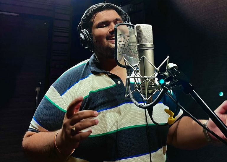 SINGER RESHABH CHHABRA