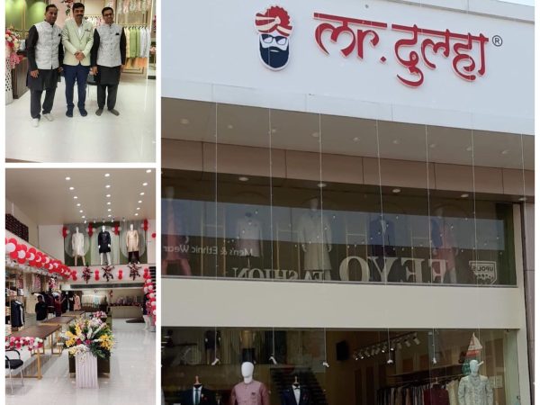 Famous brand Mr.Dulha Grand Inauguration of Showroom in Amravati, Maharashtra